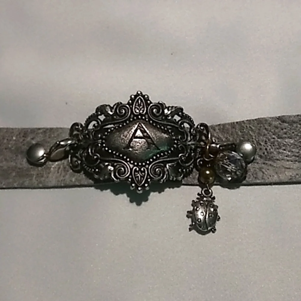 Lenny & Eva "A" leather bracelet - Picture 2 of 5